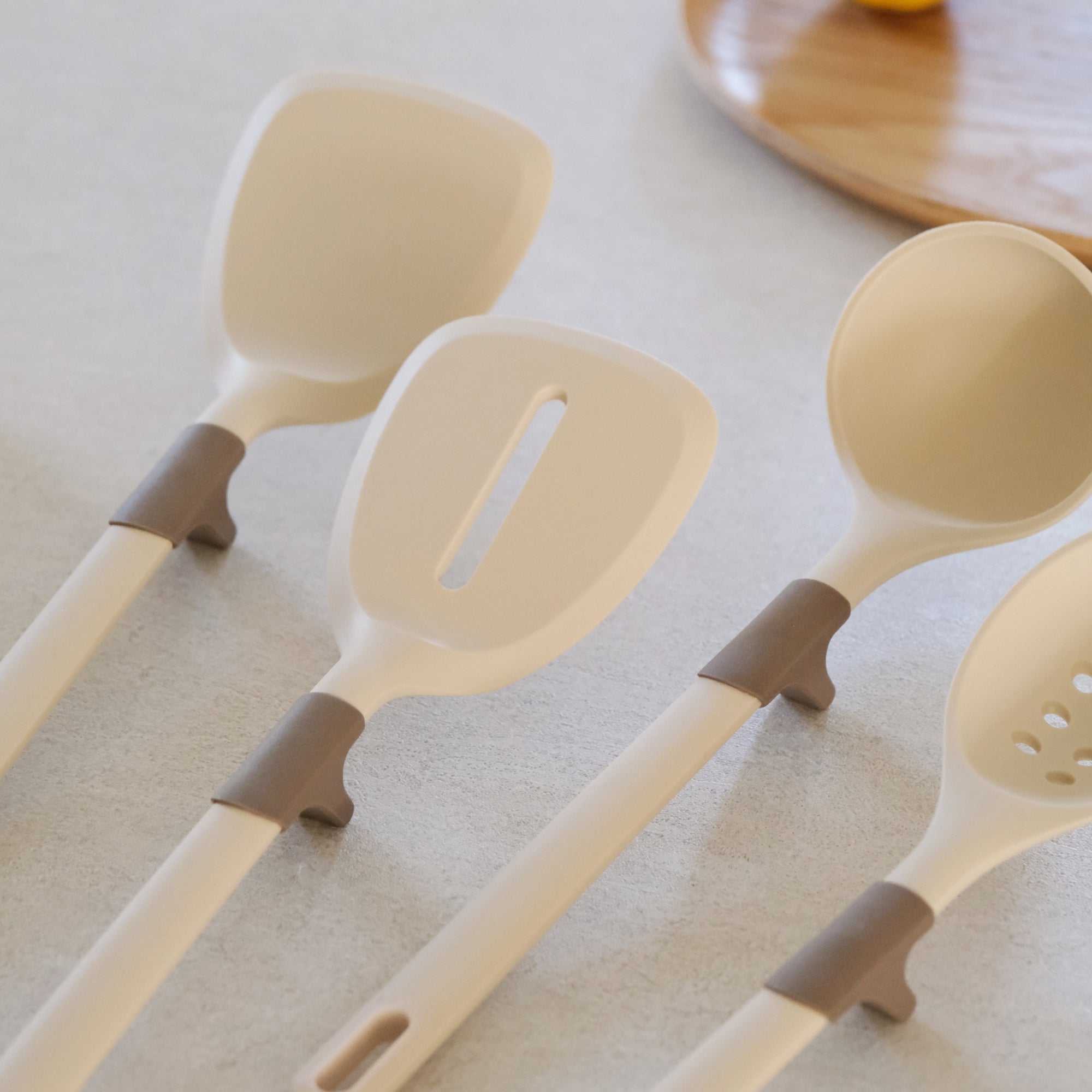 ubenkaku cooking tools cream colors