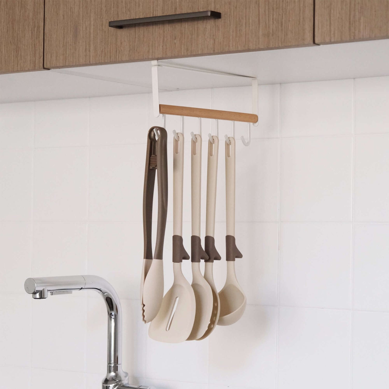ubenkaku hanging storage rack cream color