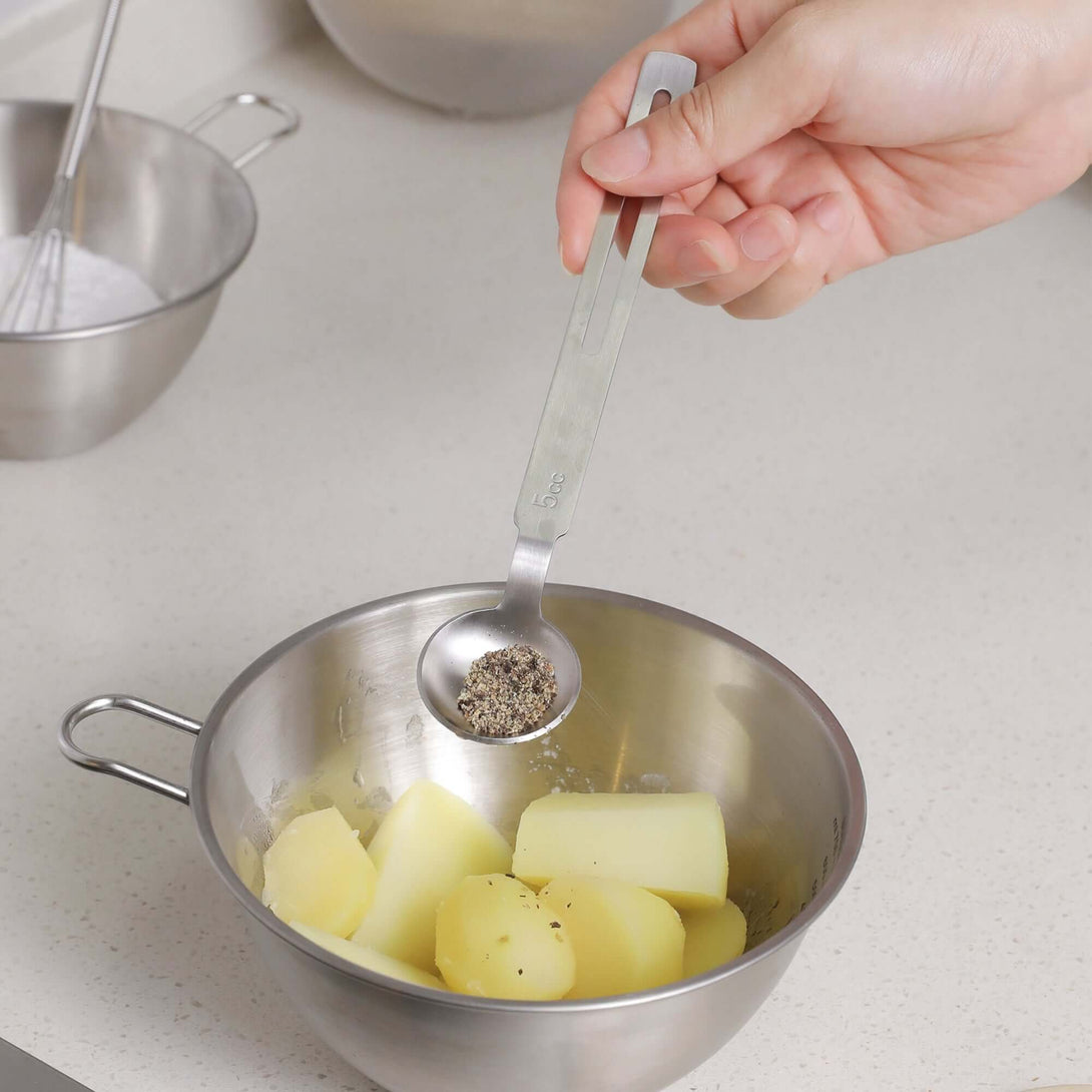 ubenkaku long measure spoon for baking